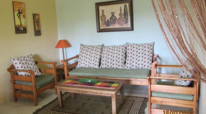Tri-M Waves Lodge