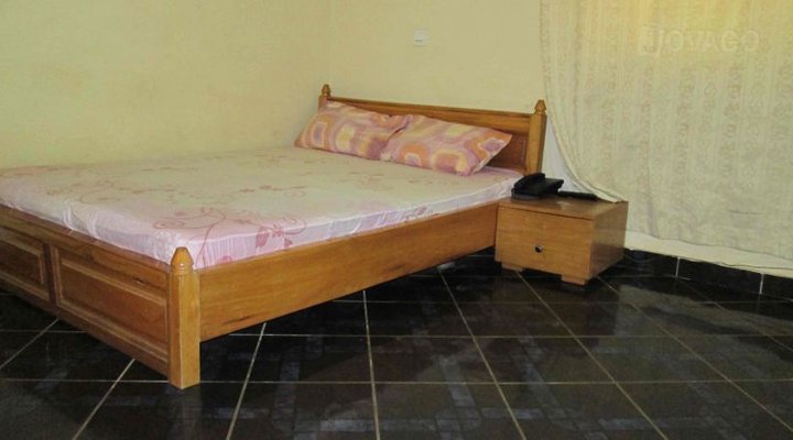 Dzifanor's Guest House