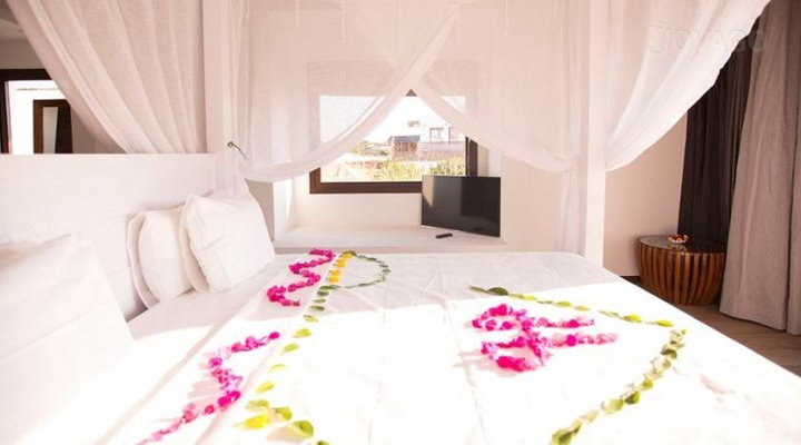 Diamonds Mequfi Beach Resort