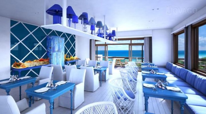 Diamonds Mequfi Beach Resort