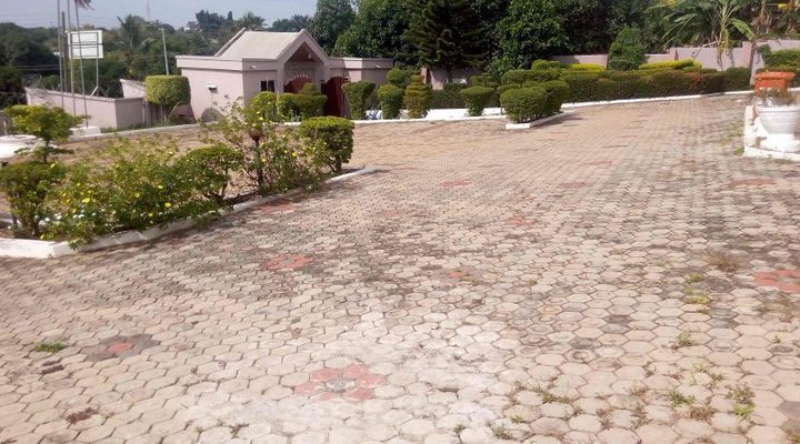 Krakye Executive Lodge