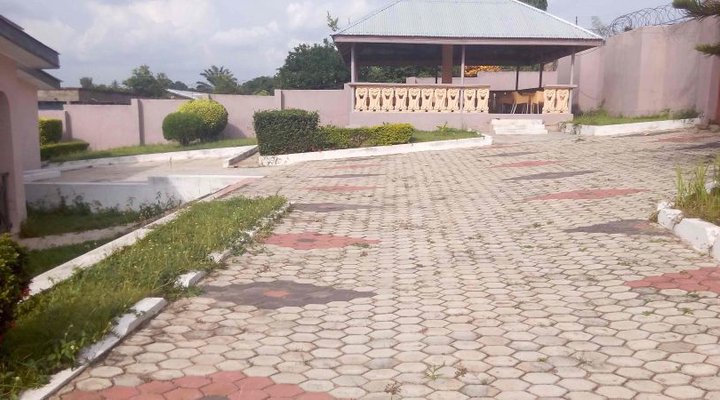 Krakye Executive Lodge