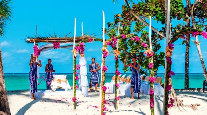 Diamonds Mapenzi Beach