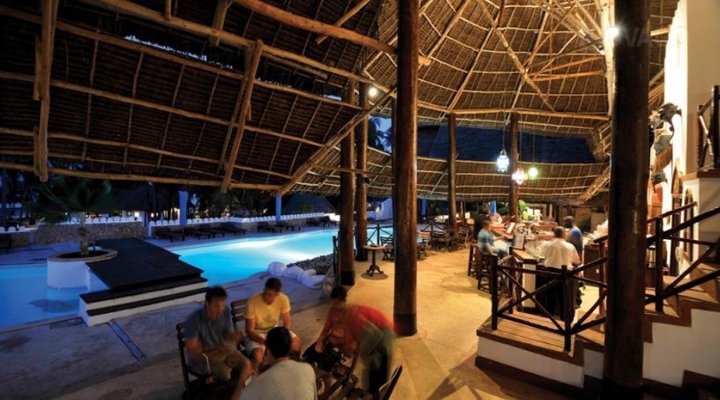 Diamonds Mapenzi Beach