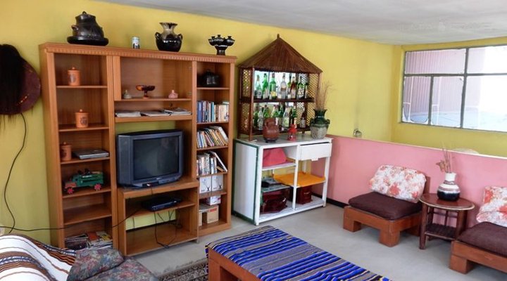 Family Cozy Bed and Breakfast