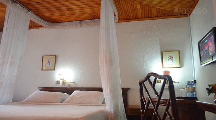 Jacaranda Lake Elementaita Lodge