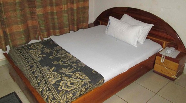 Na Gyimah Hotel