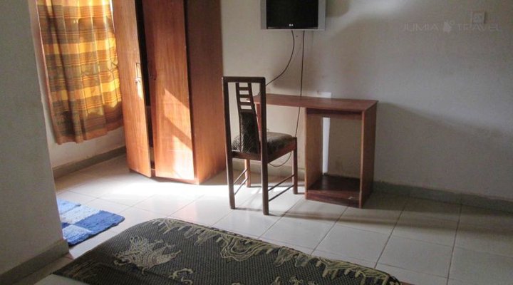 Na Gyimah Hotel