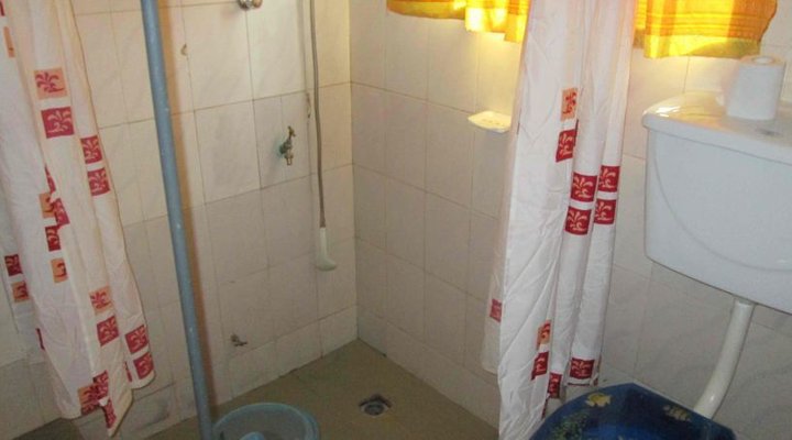 Na Gyimah Hotel