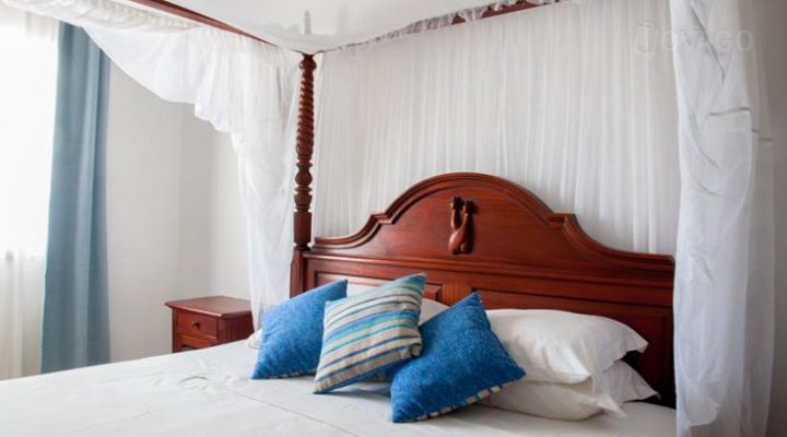 Twiga Beach Resort and Spa