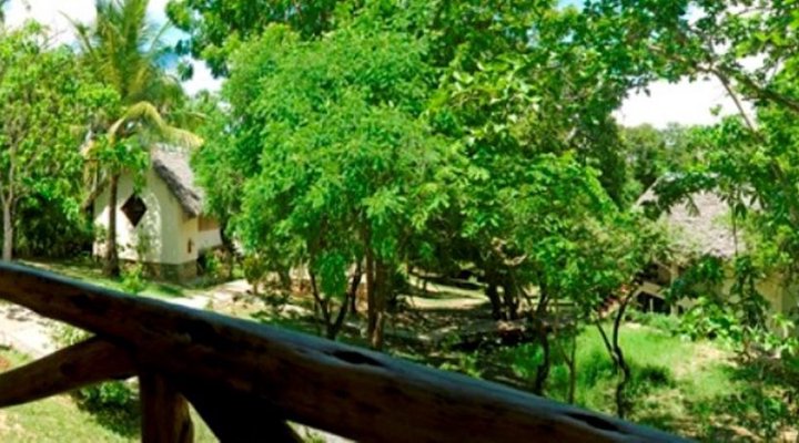 Mkoma Bay Tented Lodge