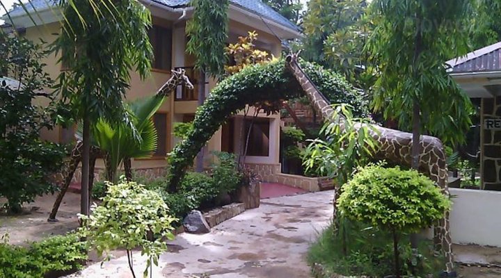 Tungamalenga Lodge & Camping