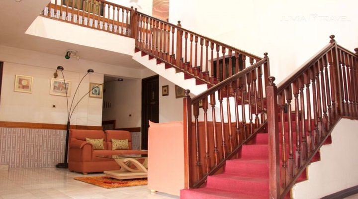 Hill View Hotel (McCarthy Hills)