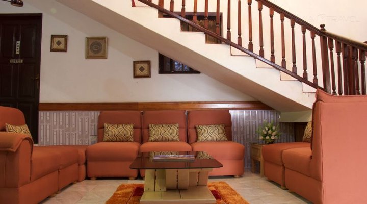 Hill View Hotel (McCarthy Hills)