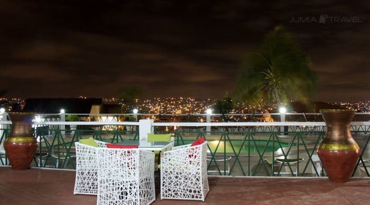 Hill View Hotel (McCarthy Hills)