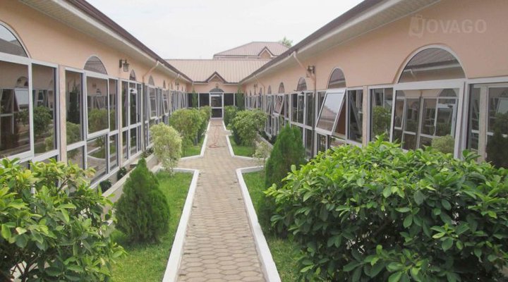 Nuoyong Empire Hotel