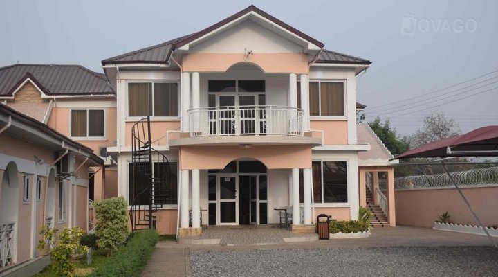 Nuoyong Empire Hotel