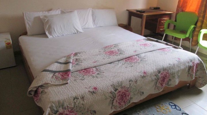 Ematol Time-Tells Hotel