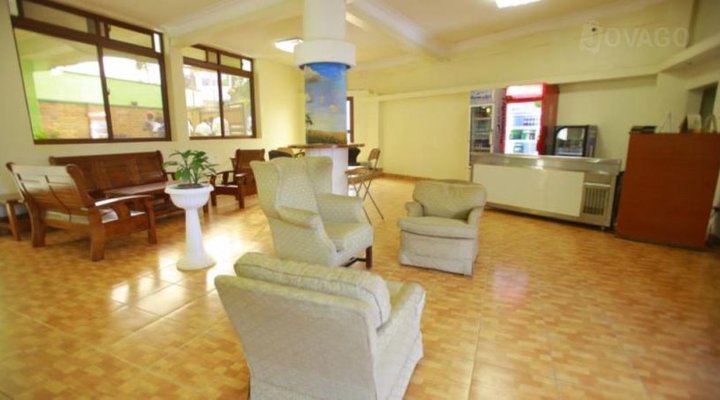 Shangri-La Muyenga Hotel