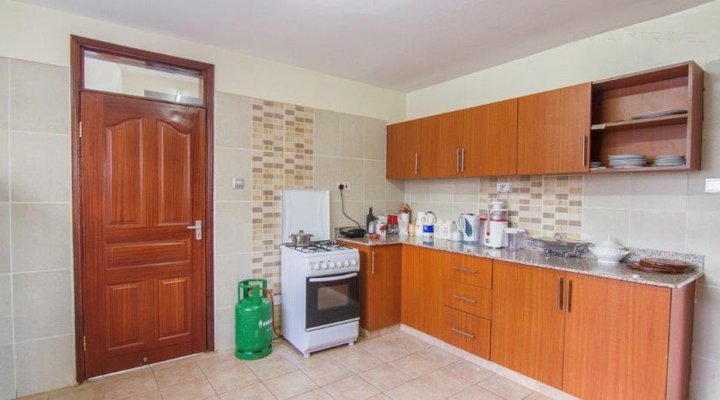 Nairobi Homestays - Fourways Junction Villa 3