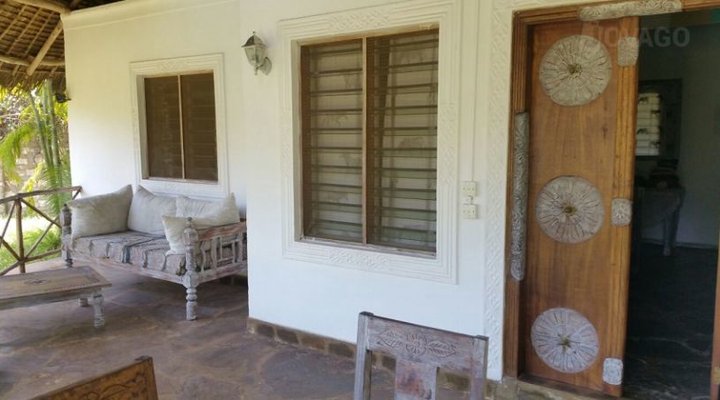 Marine Holiday House