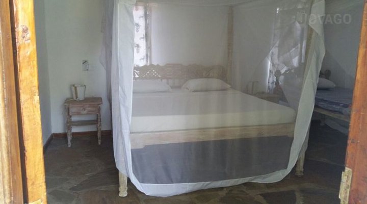 Marine Holiday House