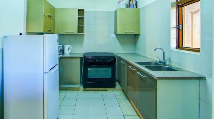 Pam Breeze Apartments