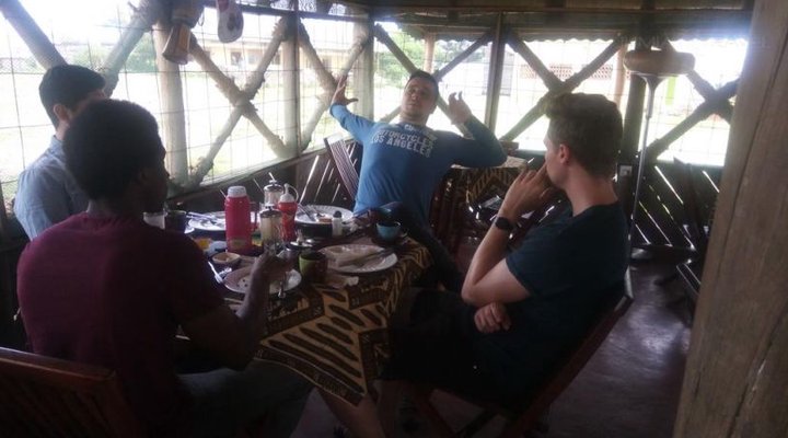 Tembo Safari Lodge