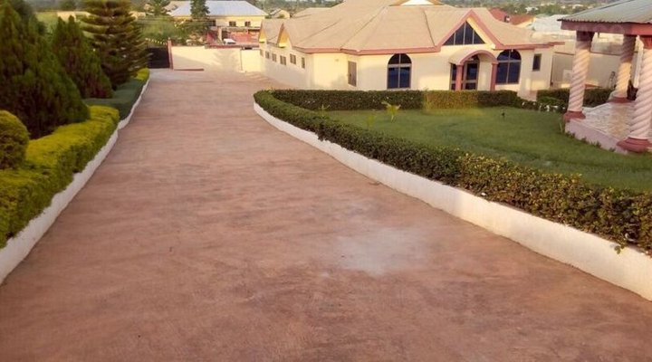 Jakuden's Guest House