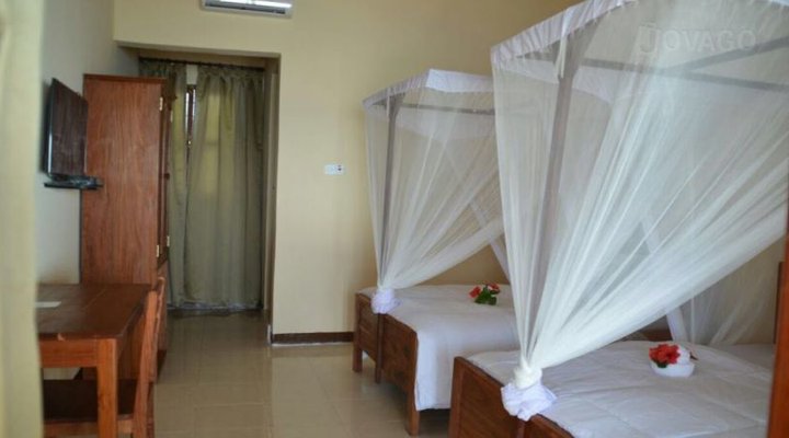 Sea View Hotel Mazizini