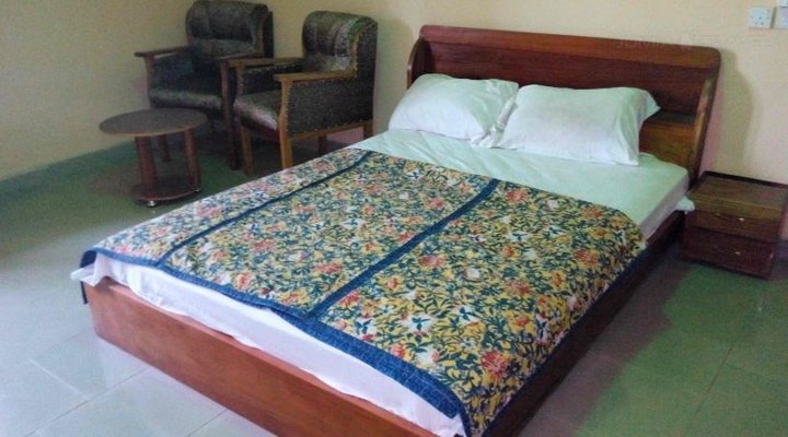 Linns guest house