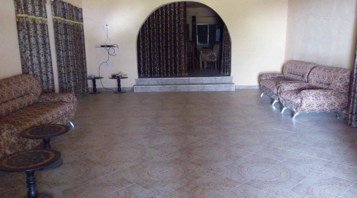 Linns guest house