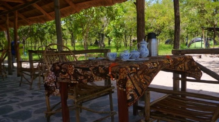 Mikumi African cottages