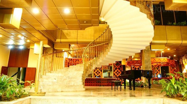 Rainbow Towers Hotel and Conference Centre
