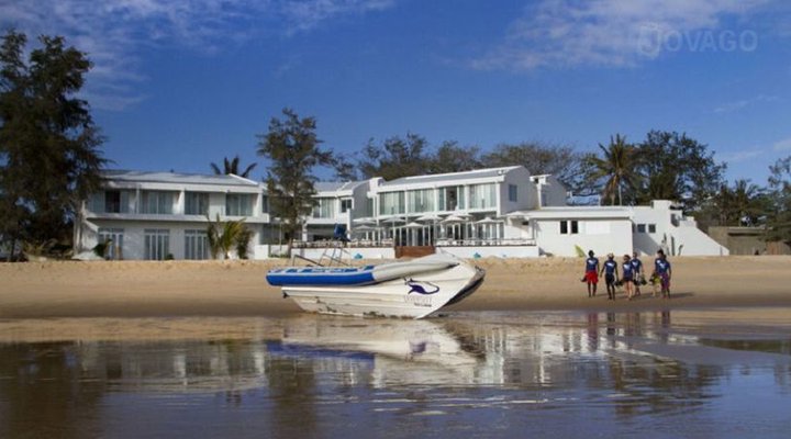 Hotel Tofo Mar Resort