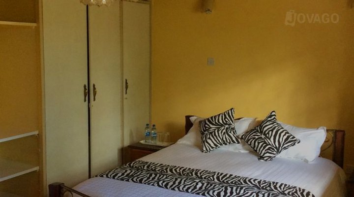 Eden Suites and Lounge