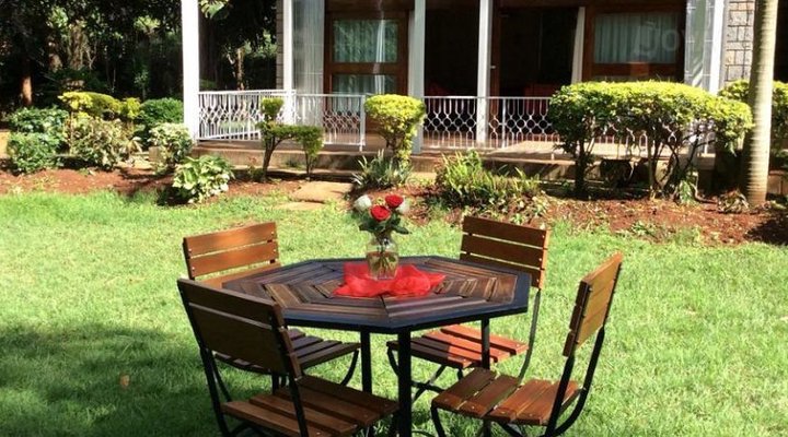Eden Suites and Lounge
