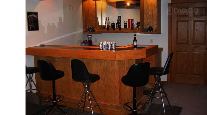 Eden Suites and Lounge