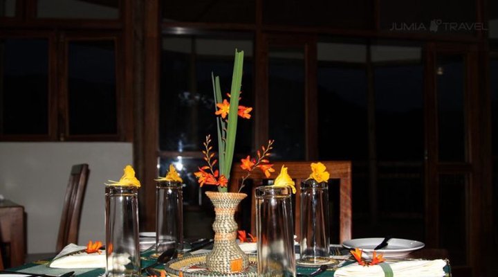 Lake Bunyonyi Rock Resort