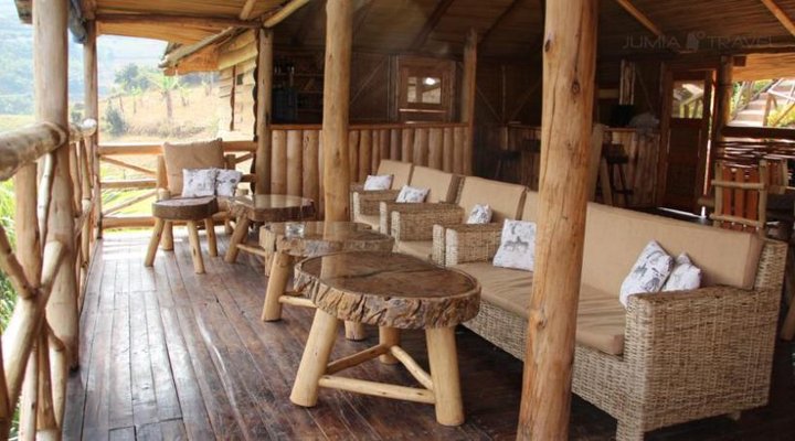 Lake Bunyonyi Rock Resort