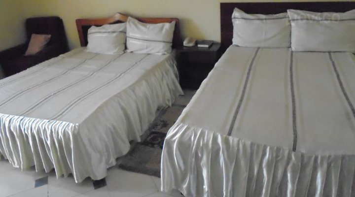 Sunset Hotel International