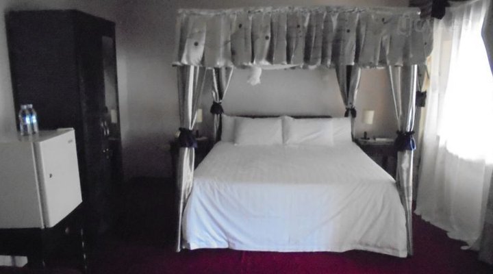 Sunset Hotel International