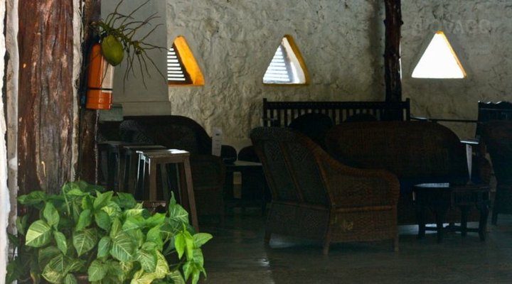 Coral Reef Beach Resort