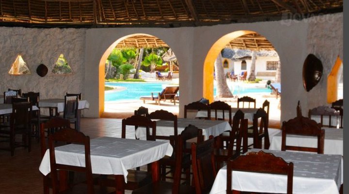 Coral Reef Beach Resort