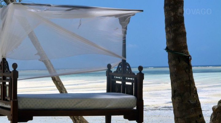 Coral Reef Beach Resort