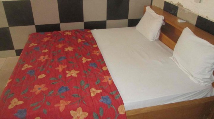 Mujawal Guest House