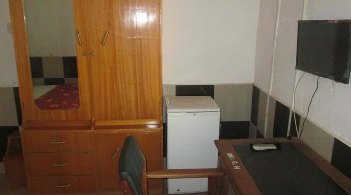 Mujawal Guest House