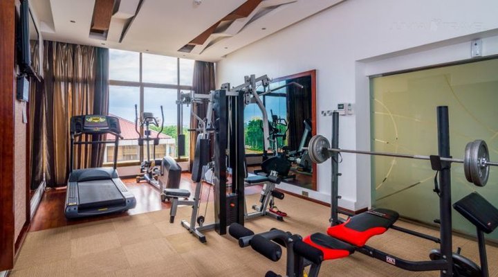 Best Western Plus Peninsula Hotel