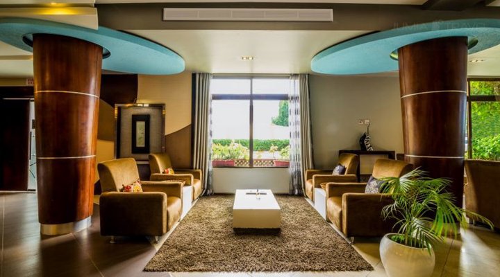 Best Western Plus Peninsula Hotel