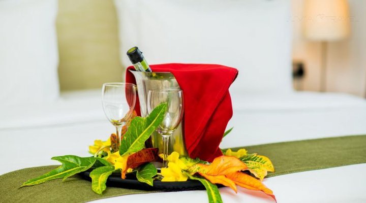 Best Western Plus Peninsula Hotel